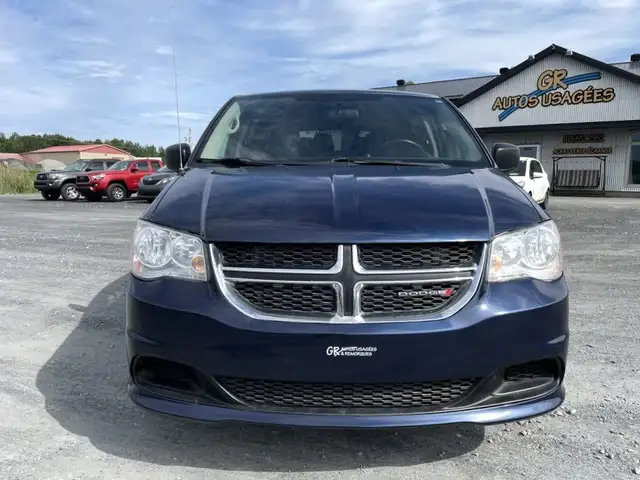 2015 Dodge Grand Caravan Ensemble Valeur Plus in Cars & Trucks in Sherbrooke - Image 3