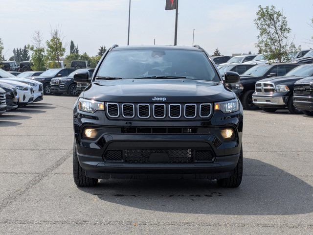 2025 Jeep Compass North - Front heated seats - Forward in Cars & Trucks in Calgary - Image 3