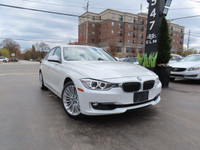 LOW LOW KMS - 100% CANADIAN VEHICLE Visit Our Website @ EliteLuxuryMotors.ca _______________________... (image 4)