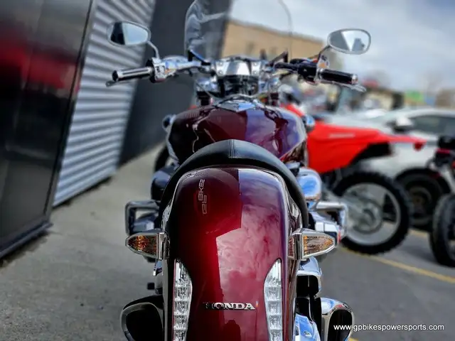 2005 Honda Rune 1800 in Street, Cruisers & Choppers in Oshawa / Durham Region - Image 13