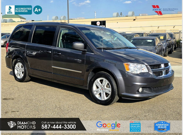 2017 Dodge Grand Caravan Crew Plus in Cars & Trucks in Edmonton - Image 3
