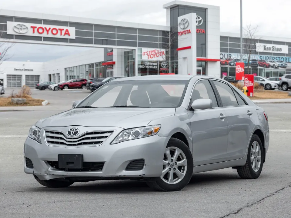 2011 Toyota Camry LE V6 AS IS SPECIAL PRICE / NOT SOLD CERTIFED