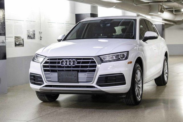  2019 Audi Q5 Komfort in Cars & Trucks in Edmonton - Image 4