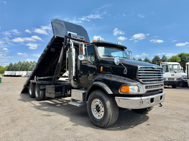 2007 STERLING LT9500 ROLL OFF UNIT,  EXCELLENT CONDITION  in Heavy Trucks in Kitchener / Waterloo - Image 3