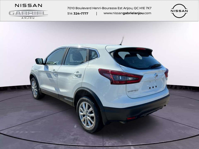 2020 Nissan Qashqai S in Cars & Trucks in City of Montréal - Image 4