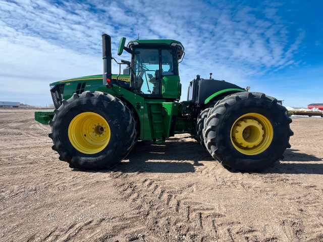 2022 John  Deere 9R540 4wd Tractor w/260 hours in Farming Equipment in Regina - Image 2