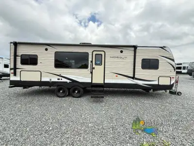 Keystone RV Hideout travel trailer 28RKS highlights: Rear Kitchen Single Slide Out Outdoor Kitchen S...