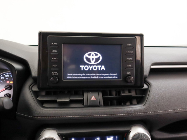 2020 Toyota RAV4 LE AWD, CARPLAY, ANDROID AUTO,SIÈGES CHAUFFANTS in Cars & Trucks in Longueuil / South Shore - Image 4