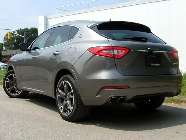 2017 Maserati LEVANTE +SQ4+LUXURY+LOADED +66,000km62936592079233124