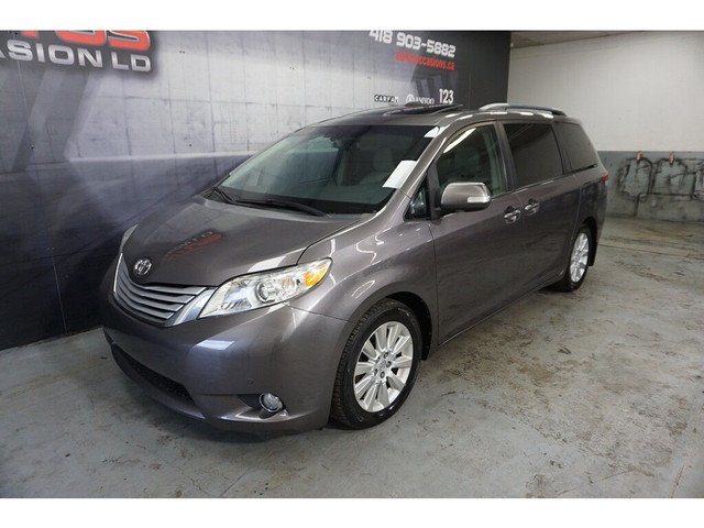  2014 Toyota Sienna XLE LIMITED 7 PASS TV DVD + TOIT GPS CUIR JB in Cars & Trucks in Lévis - Image 3