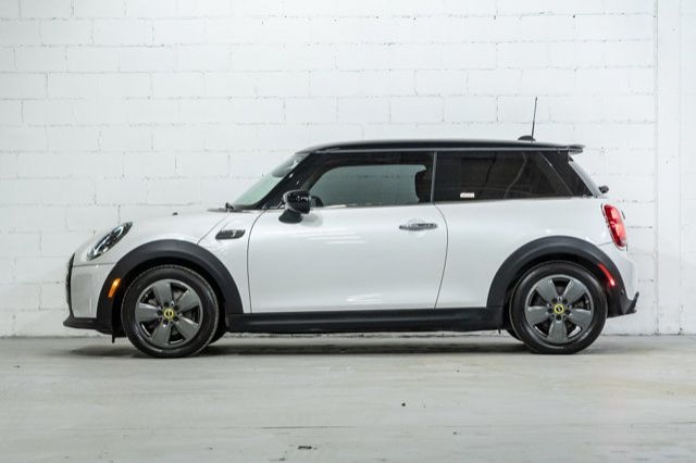 2024 MINI 3 Door Cooper SE 3 Door 100% électrique | Héritage dans Autos et camions  à Ville de Montréal - Image 4