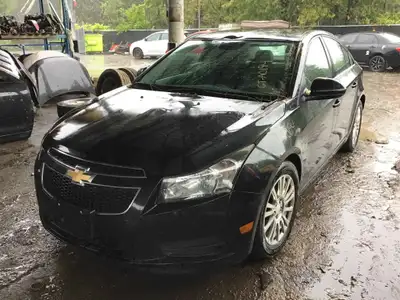 2014 Chevrolet Cruze Eco 189,457 KM 1.4L, Manual AM/FM/CD, Air, Power windows and locks, Cruise For...