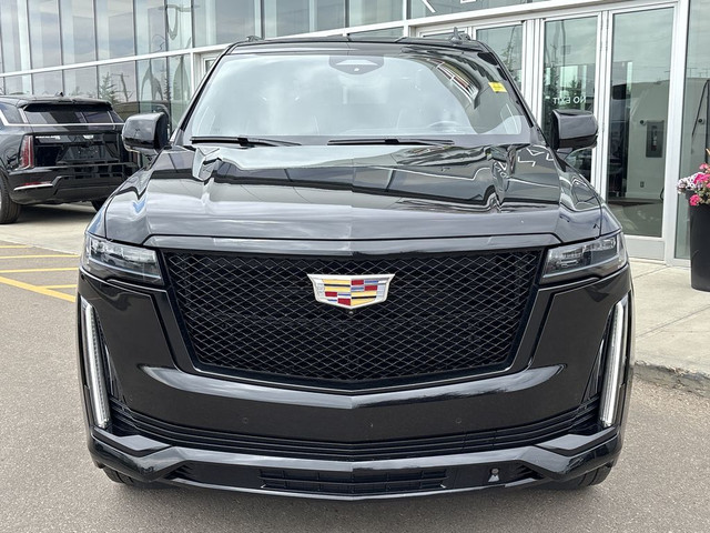 2023 Cadillac Escalade Sport Platinum in Cars & Trucks in Edmonton - Image 3