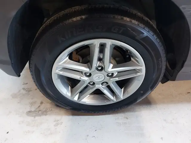 2019 Hyundai Kona 1 PROPRIÉTAIRE JAMAIS ACCIDENTÉ BAS KILO in Cars & Trucks in Laval / North Shore - Image 4