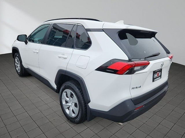 2021 Toyota RAV4 LE in Cars & Trucks in Bedford - Image 2