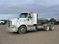 2002 International T/A Day Cab Truck Tractor 9400i