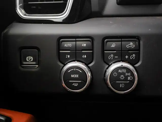 2025 GMC Sierra 3500HD Denali Ultimate dans Autos et camions dans Comté de Strathcona - Image 20