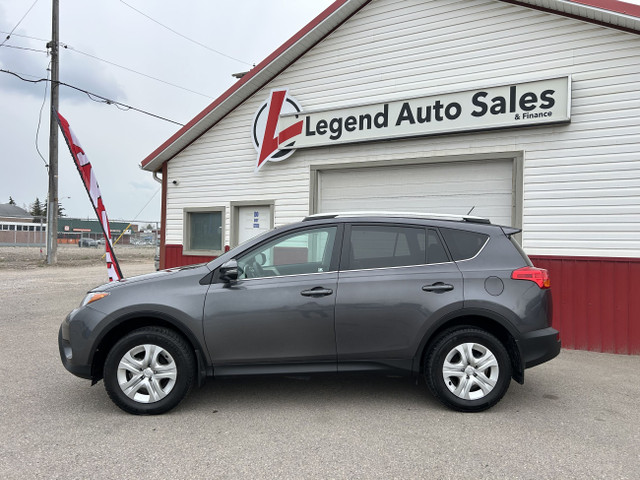 2015 Toyota RAV4 /LOW KM/ONE OWNER  in Cars & Trucks in Lethbridge - Image 3