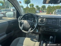 This Toyota Tacoma boasts a Regular Unleaded V-6 3.5 L/211 engine powering this Automatic transmissi... (image 8)