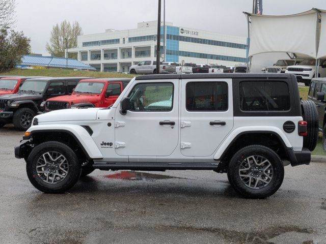 2025 Jeep Wrangler Sahara - McKinley Leather Seats - Technology in Cars & Trucks in Calgary - Image 4