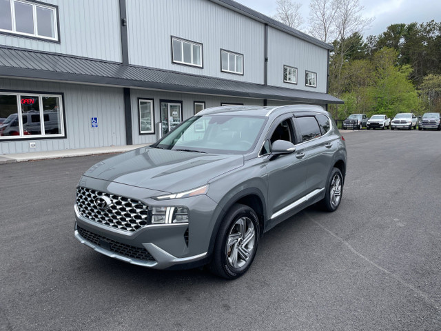 2022 Hyundai Santa Fe Preferred -Clean Carfax-Heated Seats- in Cars & Trucks in Annapolis Valley - Image 2
