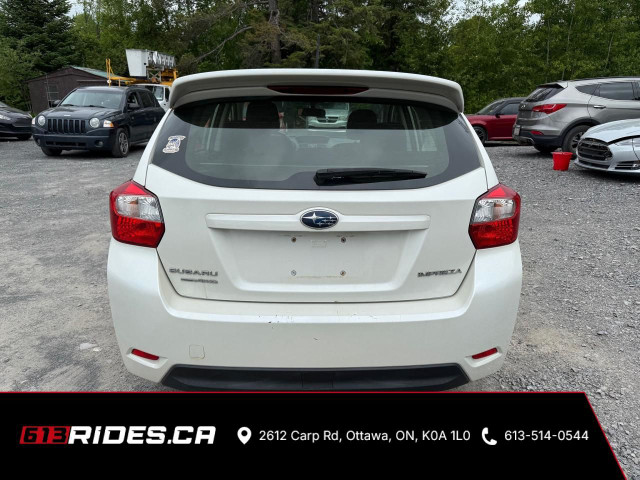 2014 Subaru Impreza 5dr Man 2.0i Premium in Cars & Trucks in City of Toronto - Image 4