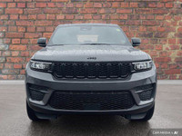 This Jeep Grand Cherokee boasts a Regular Unleaded V-6 3.6 L/220 engine powering this Automatic tran... (image 7)