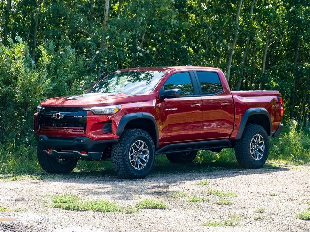 2025 Chevrolet Colorado 4WD ZR2 in Cars & Trucks in Edmonton - Image 3