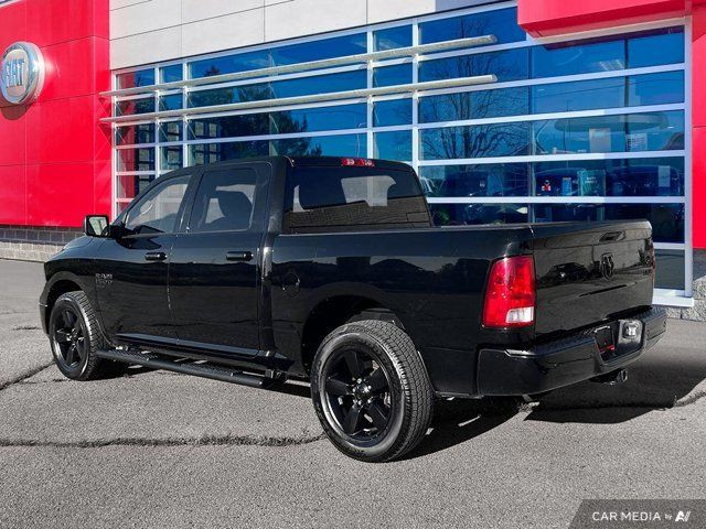 2022 Ram 1500 Classic SLT | Heated Seats/Wheel | Apple Carplay in Cars & Trucks in Guelph - Image 4