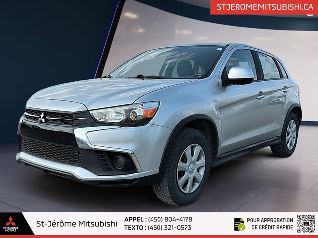 2018 Mitsubishi RVR ES FWD  APPLE CARLAY  ANDROID AUTO in Cars & Trucks in Laurentides