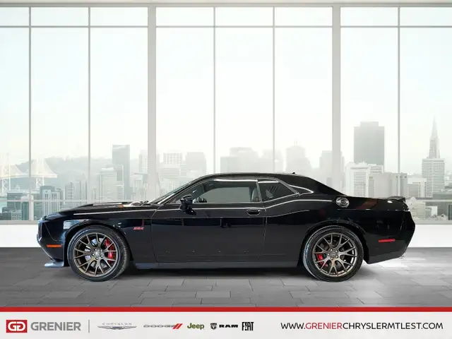 2018 Dodge Challenger in Cars & Trucks in City of Montréal - Image 7