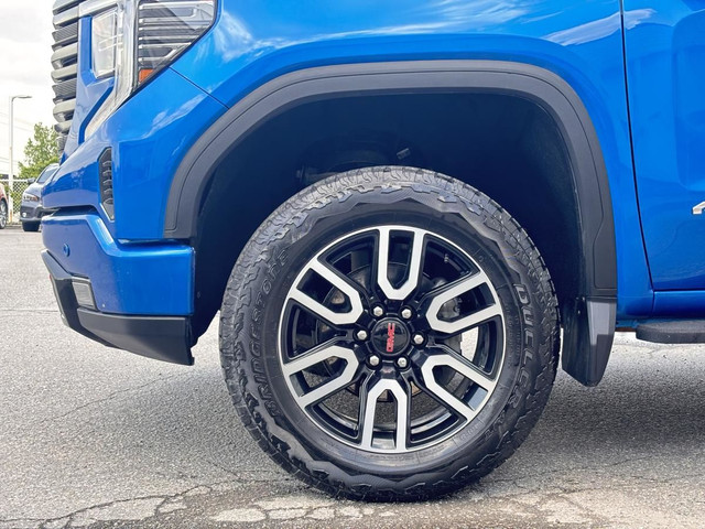 GMC Sierra 1500 AT4 cabine multiplace 4RM 147 po 2022 à vendre in Cars & Trucks in Gatineau - Image 2