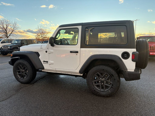 2025 Jeep Wrangler Sport S in Cars & Trucks in Ottawa - Image 4