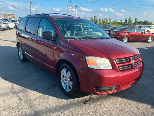 2010 Dodge Grand Caravan SE * STOW N GO *  in Cars & Trucks in Laval / North Shore - Image 3