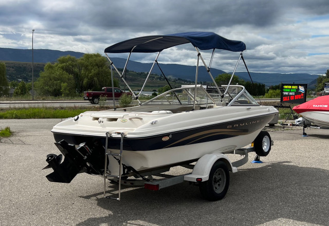 2001 BAYLINER 1850 with 2016 4.3L  ALPHA MERCRUISER in Powerboats & Motorboats in Vernon - Image 4