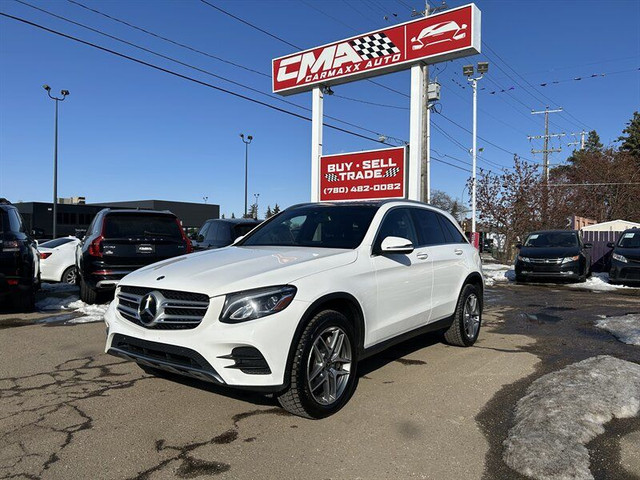 2019 Mercedes-Benz GLC GLC 300 4MATIC in Cars & Trucks in Edmonton