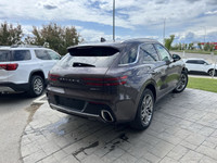 This Genesis GV70 boasts a Intercooled Turbo Premium Unleaded I-4 2.5 L/152 engine powering this Aut... (image 3)