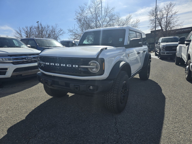 2025 Ford Bronco BADLANDS | BLACK APPPKG | SASQUATCH PKG | BLIS in Cars & Trucks in Calgary - Image 3