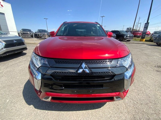 2022 Mitsubishi Outlander PHEV Black Edition S-AWC in Cars & Trucks in Ottawa - Image 4