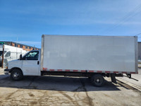 RARE FIND - 18Ft Box - 2021 Chevrolet Express G4500 - 18Ft Aluminum Box Cube Van - Equipped with 6.6... (image 2)