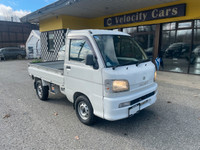 2004 DAIHATSU Hijet Kei-truck