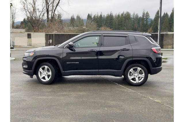 2024 Jeep Compass NORTH in Cars & Trucks in North Shore - Image 2