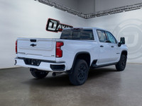 This 2024 Chevrolet Silverado 3500 Diesel is an excellent choice for anyone in the market for a high... (image 4)