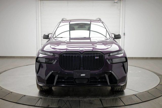 2024 BMW X7 M60i xDrive in Cars & Trucks in Calgary - Image 2