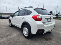 2017 SUBARU CROSSTREK SPORT featuring:Cruise Control, Hand free phone, Heated seats,Low Tire Pressur... (image 5)