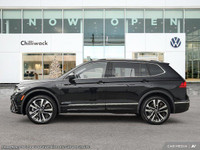 This Volkswagen Tiguan delivers a Intercooled Turbo Regular Unleaded I-4 2.0 L/121 engine powering t... (image 3)