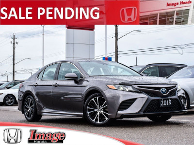 2019 Toyota Camry Hybrid SE | CLEAN CARFAX | BLUETOOTH | FUEL EF