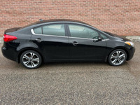 ONLY 98 KMS. LEATHER, HEATED AND COOL SEATS, NON SMOKER, NO ACCIDENTS, VERY CLEAN, NAVIGATION, GREAT... (image 7)