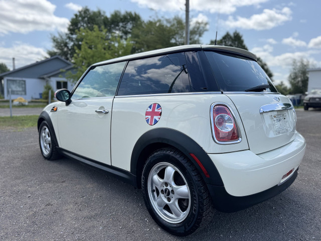 2011 MINI Cooper Hardtop AUTOMATIQUE AIR CLIMATISÉ CUIR in Cars & Trucks in Laval / North Shore - Image 3