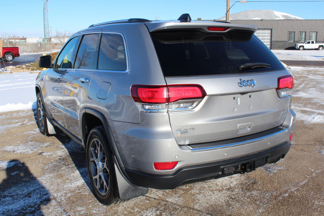 2020 Jeep Grand Cherokee Limited CLEARANCE PRICED LUXURY GROU... in Cars & Trucks in Regina - Image 3